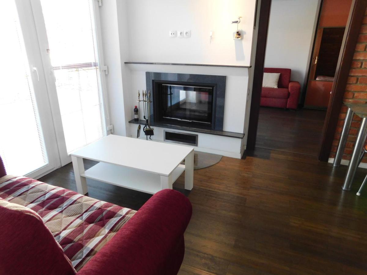 Apartmanovy Penzion ボイニツェ エクステリア 写真